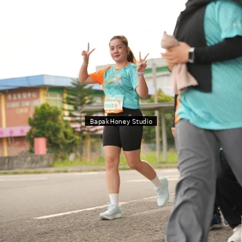 Runner Photo 8256879