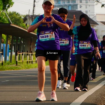 Runner Photo 8256886