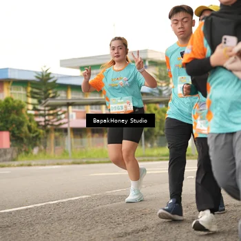 Runner Photo 8256891