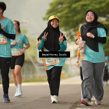 Runner Photo 8256902