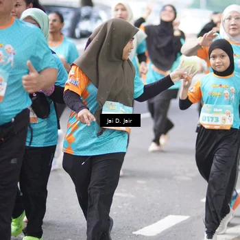Runner Photo 8256975