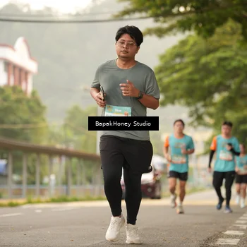 Runner Photo 8257002