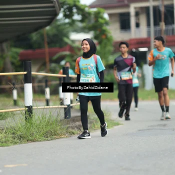 Runner Photo 8257011