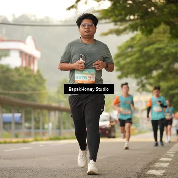 Runner Photo 8257012