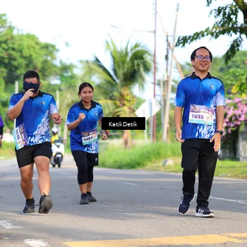 Runner Photo 8257049