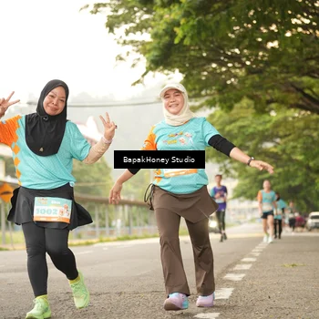 Runner Photo 8257068