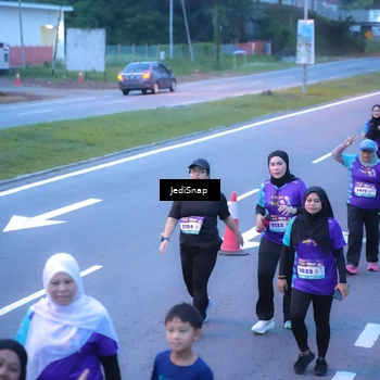 Runner Photo 8257079