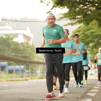 Runner Photo 8257189