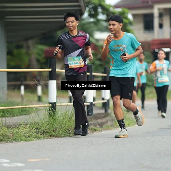 Runner Photo 8257191
