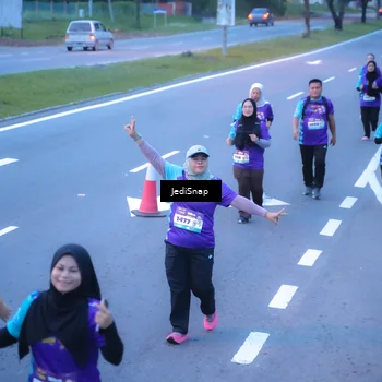Runner Photo 8257205