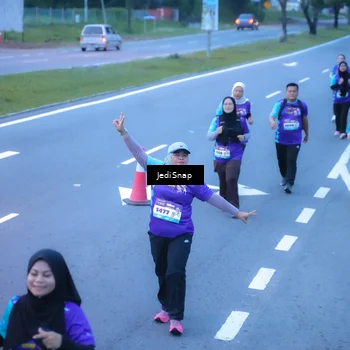 Runner Photo 8257263