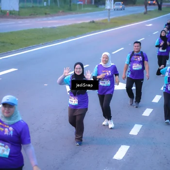 Runner Photo 8257279