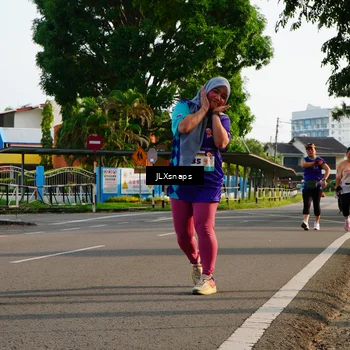 Runner Photo 8257302