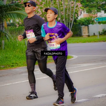 Runner Photo 8257336