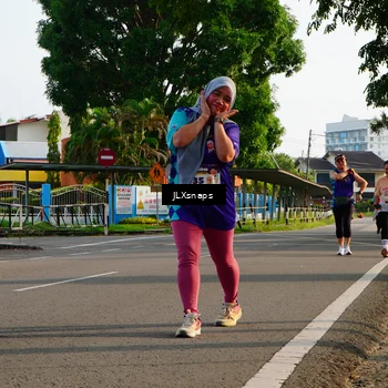 Runner Photo 8257380
