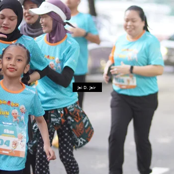Runner Photo 8257402