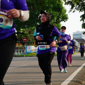 Runner Photo 8257410