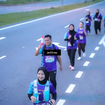 Runner Photo 8257422