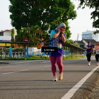 Runner Photo 8257431