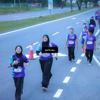 Runner Photo 8257610