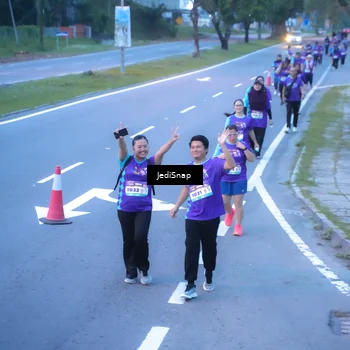 Runner Photo 8257651