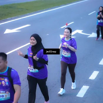 Runner Photo 8257671