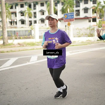 Runner Photo 8257672