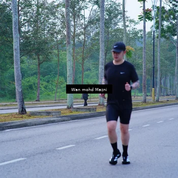 Runner Photo 8257689