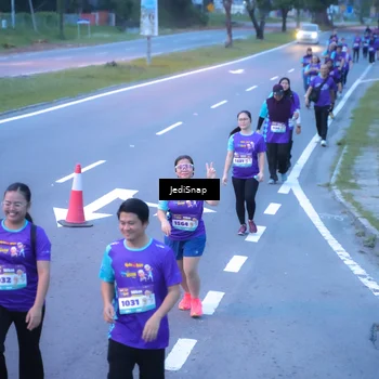 Runner Photo 8257717