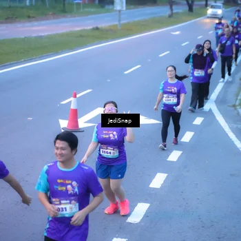 Runner Photo 8257768