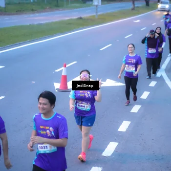 Runner Photo 8257788