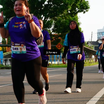 Runner Photo 8257835