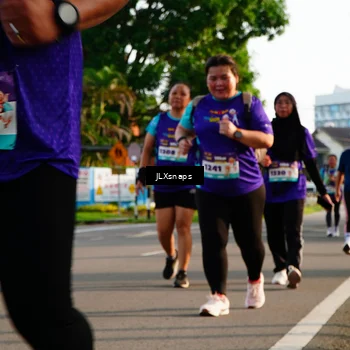 Runner Photo 8257878