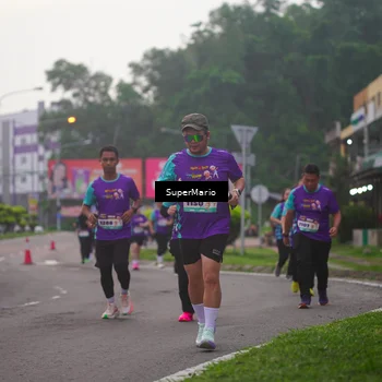 Runner Photo 8257885