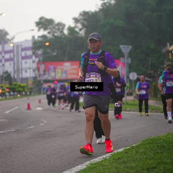Runner Photo 8257896