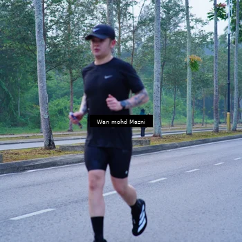 Runner Photo 8257900