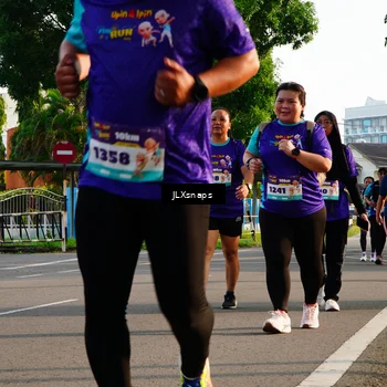 Runner Photo 8257934