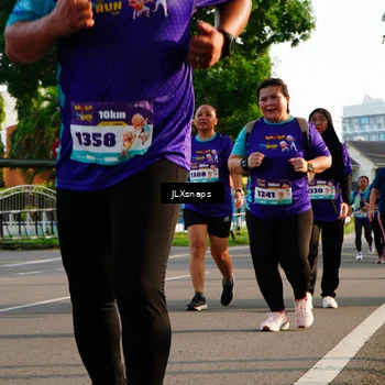Runner Photo 8257943