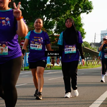 Runner Photo 8257948