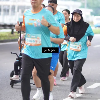 Runner Photo 8257992