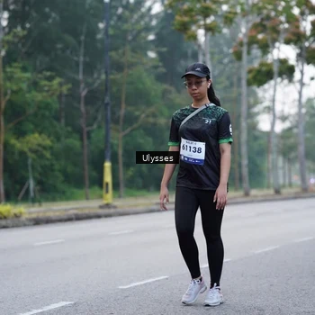 Runner Photo 8258000