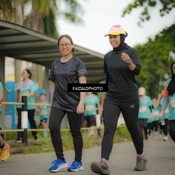 Runner Photo 8258009