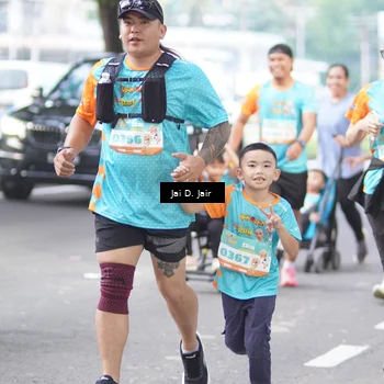 Runner Photo 8258031