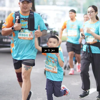 Runner Photo 8258033