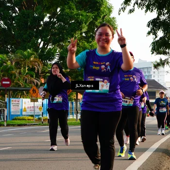 Runner Photo 8258075