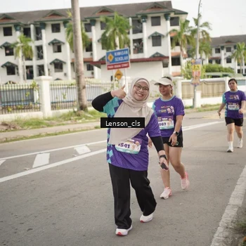 Runner Photo 8258083