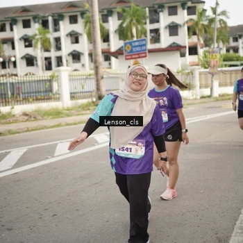 Runner Photo 8258084