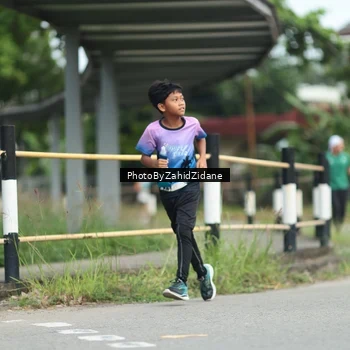 Runner Photo 8258089