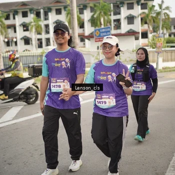 Runner Photo 8258100