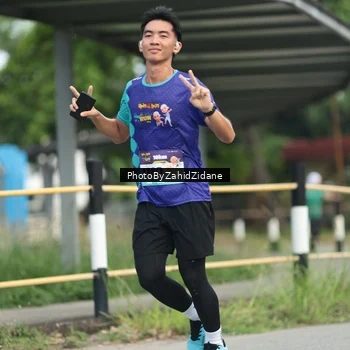 Runner Photo 8258105